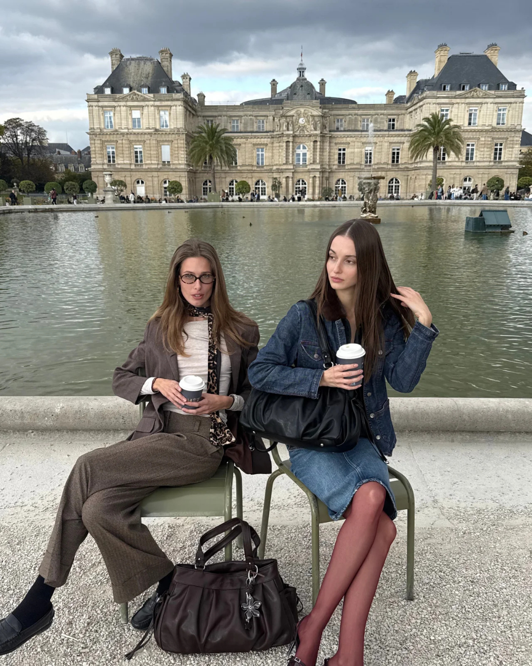 Helena Schultertasche – handgearbeitet