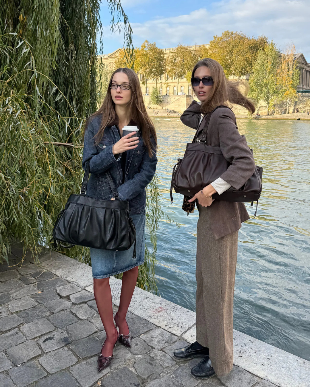 Helena Schultertasche – handgearbeitet