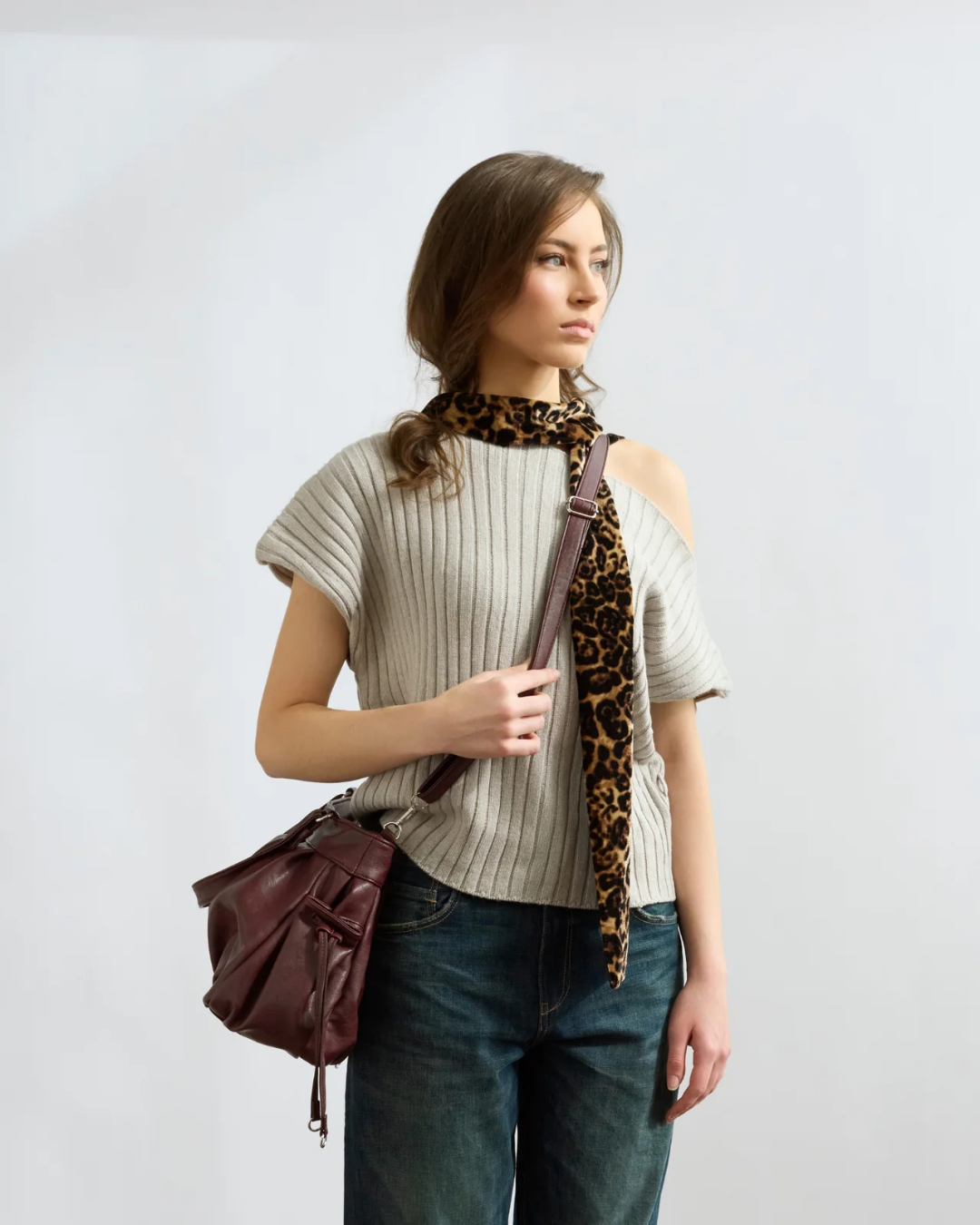 Helena Schultertasche – handgearbeitet