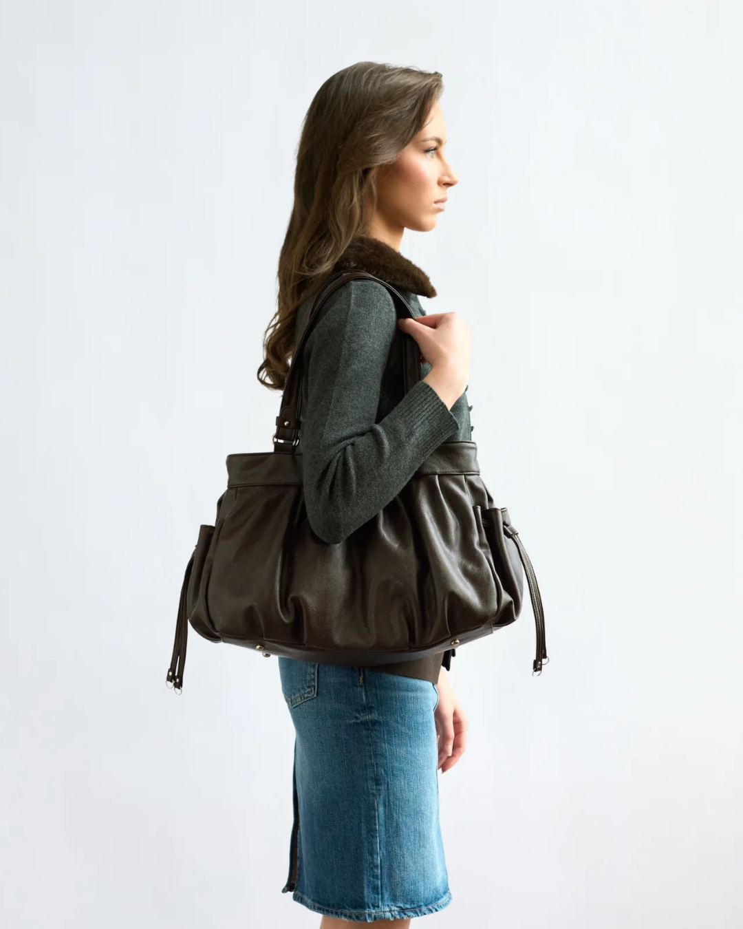 Helena Schultertasche – handgearbeitet
