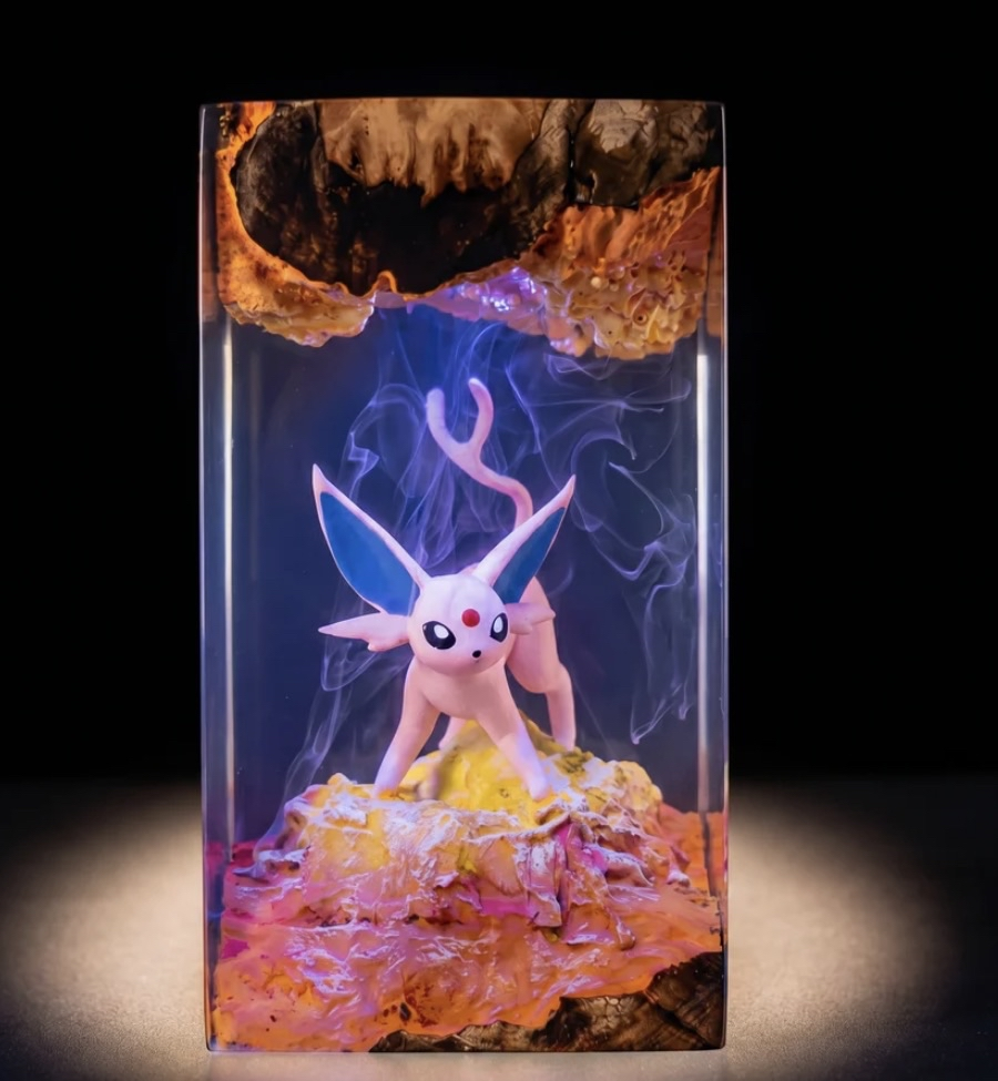 Handgefertigte Fantasy-Lampe – Psiana